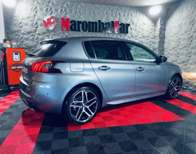 Peugeot 308 2018 - 11990 EUR, 102610 km - AUTO.MOTO.pt - 102610km - foto 5 de 32