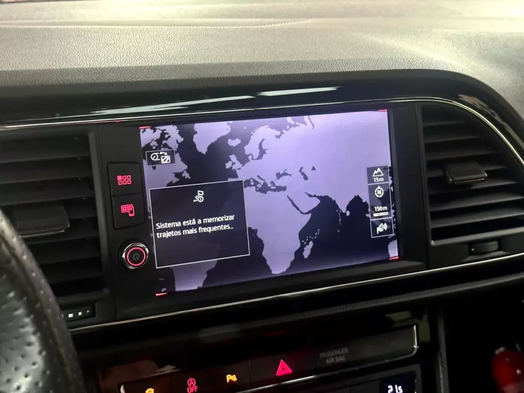 SEAT Leon 2020 - 24900 EUR, 139049 km - AUTO.MOTO.pt - 139049km - foto 27 de 31