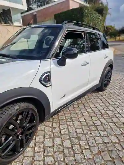 MINI Countryman 2017 - 20300 EUR, 500000 km - AUTO.MOTO.pt - 500000km - foto 2 de 5