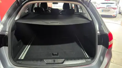Peugeot 308 SW 2018 - 12650 EUR, 133760 km - AUTO.MOTO.pt - 133760km - foto 57 de 60