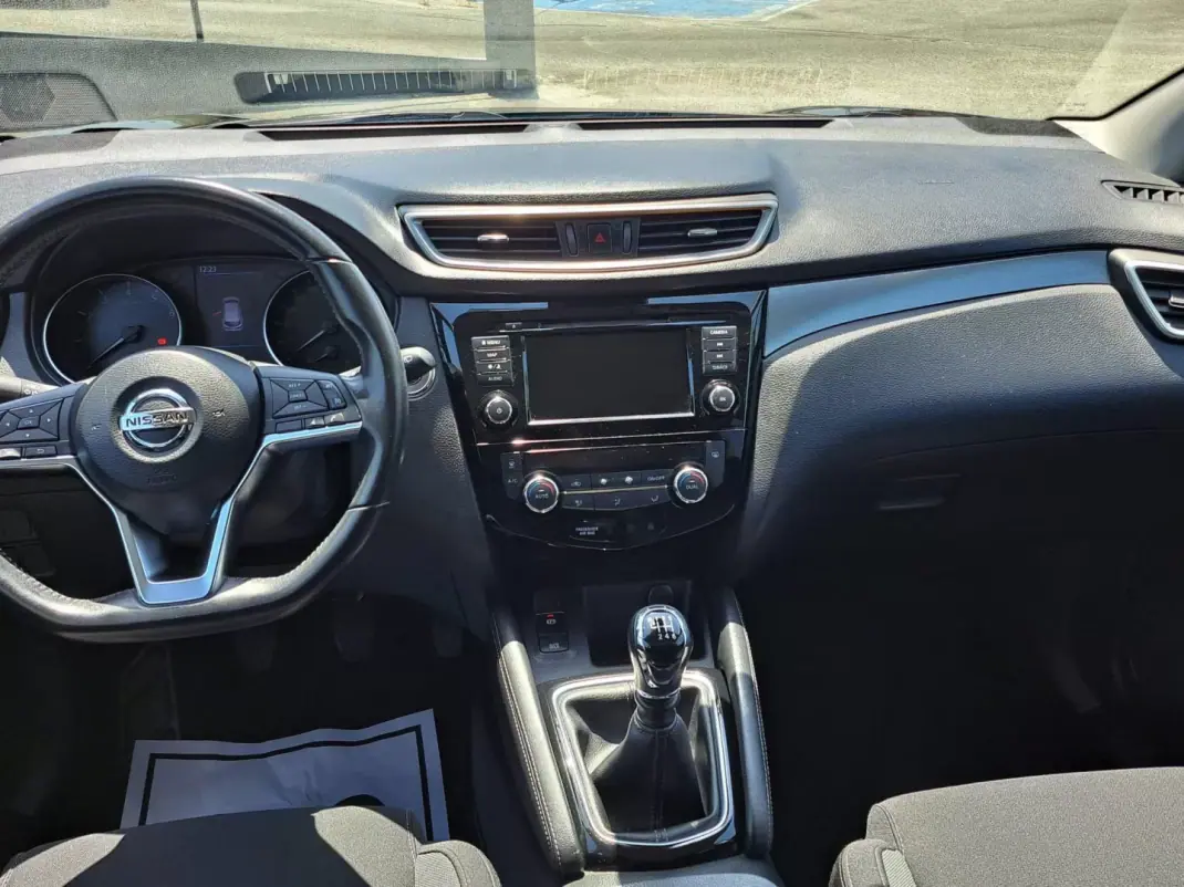 Nissan Qashqai 2019 - 18750 EUR, 92563 km - 92563km - foto 11 de 50