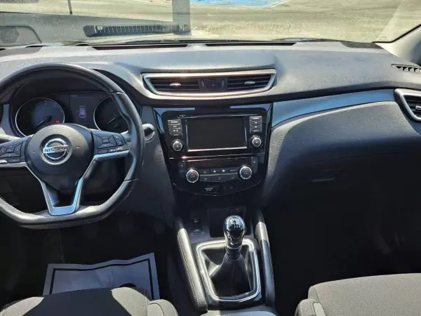 Nissan Qashqai 2019 - 18750 EUR, 92563 km - AUTO.MOTO.pt - 92563km - foto 11 de 50