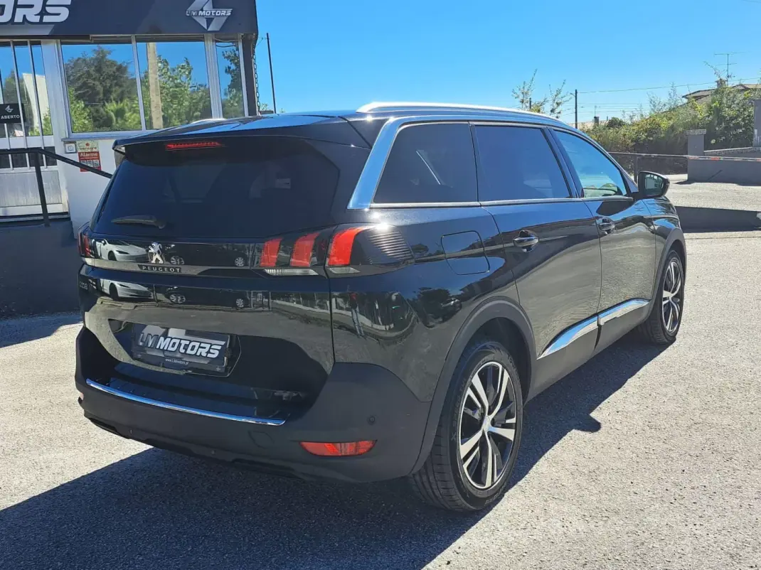 Peugeot 5008 2017 - 17900 EUR, 164000 km - 164000km - foto 7 de 45