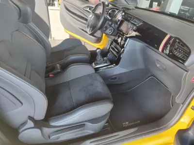 DS DS3 2016 - 17500 EUR, 48000 km - AUTO.MOTO.pt - 48000km - foto 15 de 34