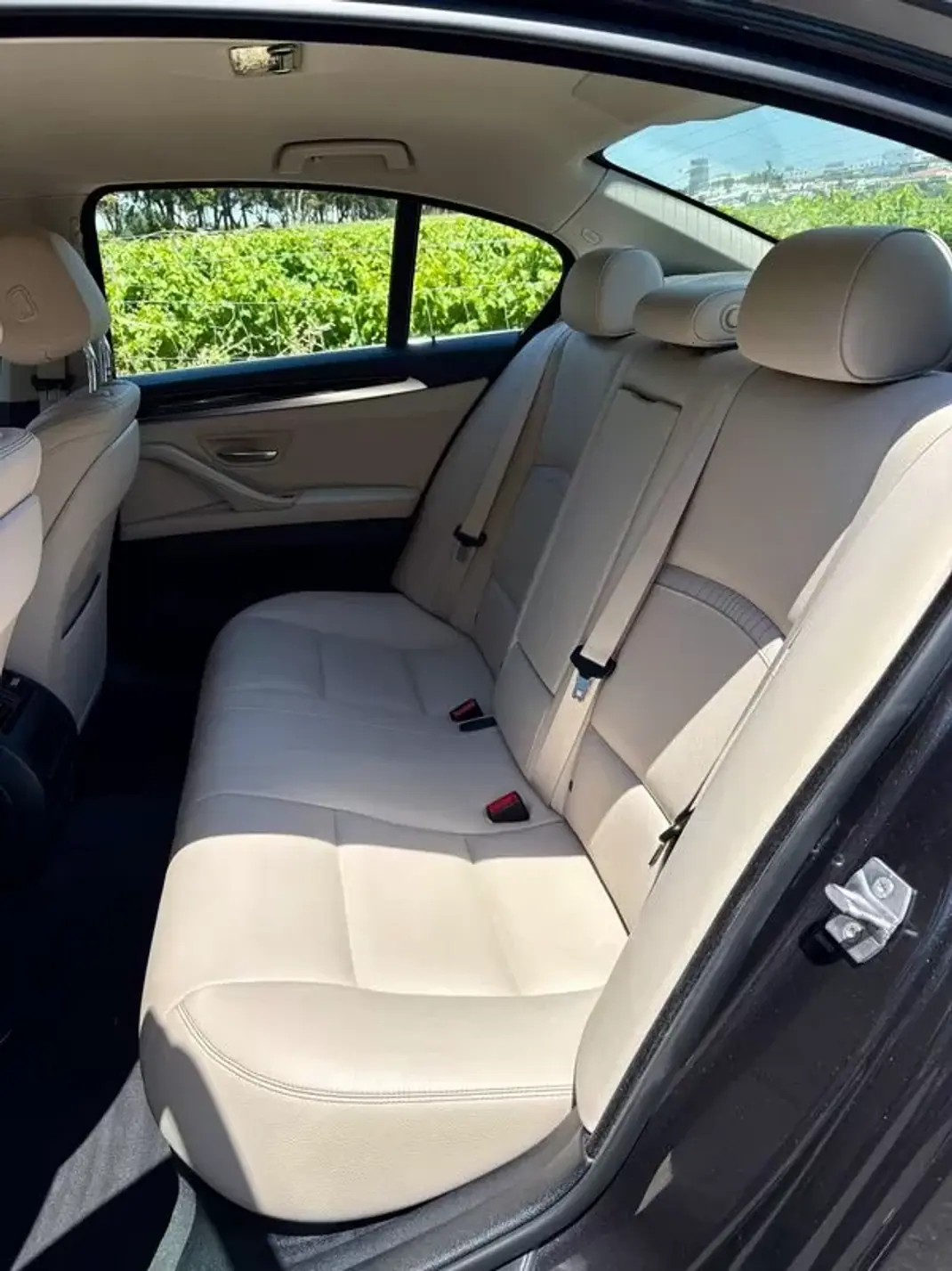 BMW 520 2015 - 21900 EUR, 56196 km - AUTO.MOTO.pt - 56196km - foto 9 de 24