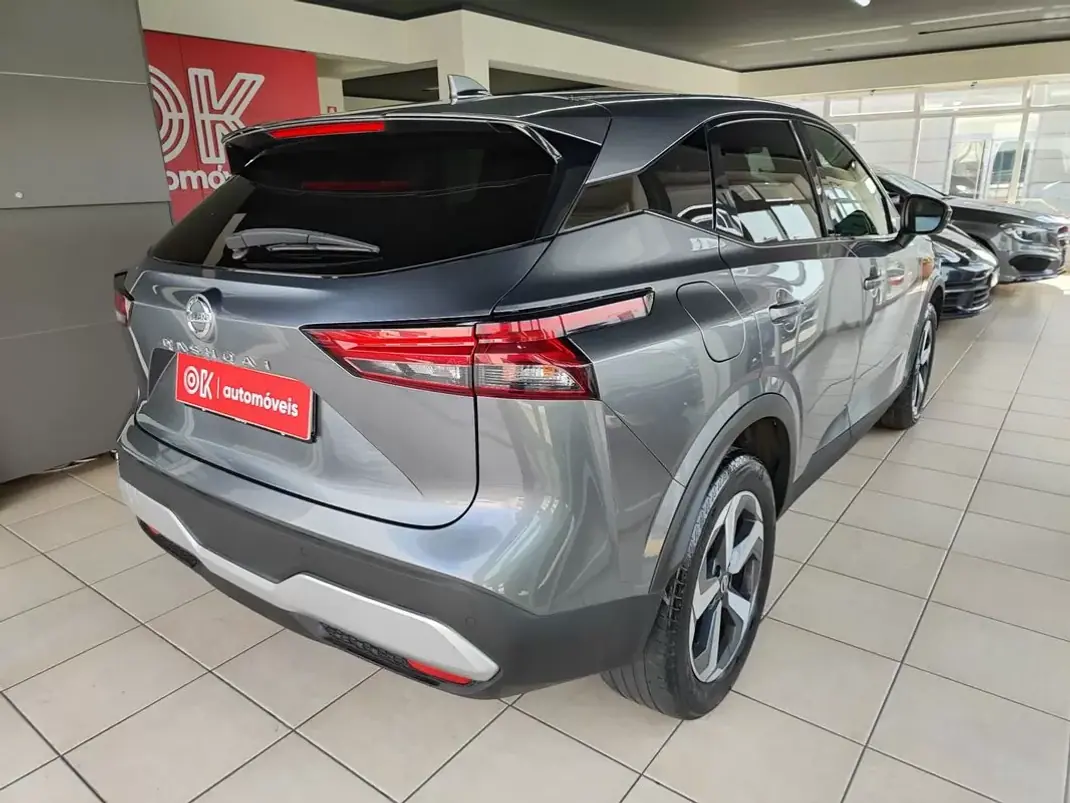 Nissan Qashqai 2022 - 20500 EUR, 63500 km - AUTO.MOTO.pt - 63500km - foto 12 de 39