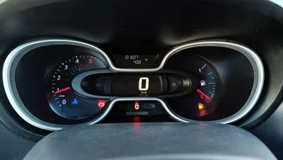 Nissan NV300 2020 - 20900 EUR, 99900 km - AUTO.MOTO.pt - 99900km - foto 14 de 32