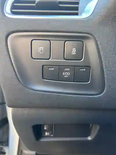 Citroën C4 2016 - 12900 EUR, 108000 km - AUTO.MOTO.pt - 108000km - foto 10 de 10