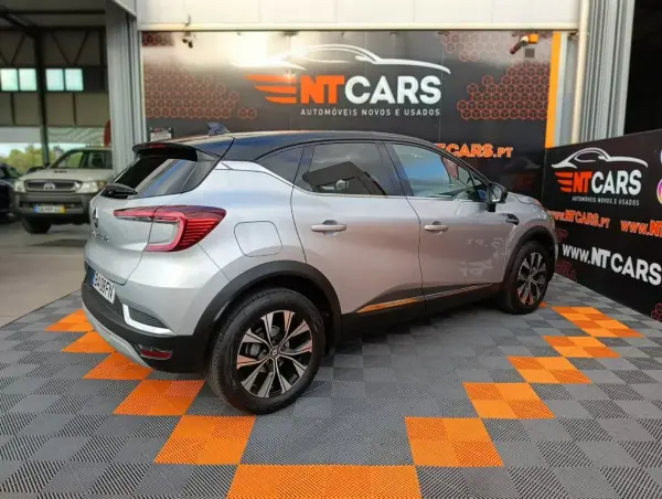 Renault Captur 1.0 TCe Techno 2023 Petrol