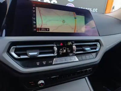 BMW 318 2019 — foto 5 de 10
