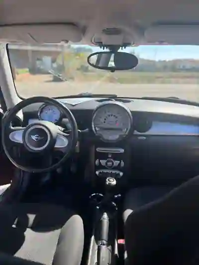 MINI Clubman 2007 - 8500 EUR, 192000 km - foto 5 de 12