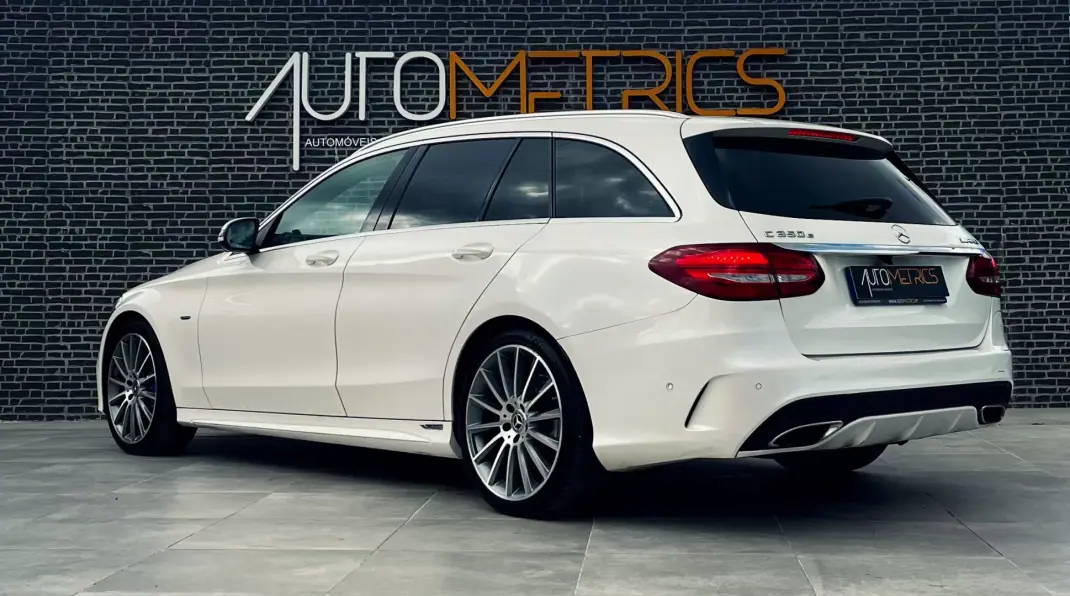 Mercedes-Benz C 350 2017 - 18990 EUR, 253000 km - AUTO.MOTO.pt - 253000km - foto 3 de 20