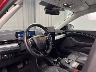 Ford Mustang Mach-E 2021 - 24999 EUR, 140000 km - AUTO.MOTO.pt - 140000km - foto 20 de 25