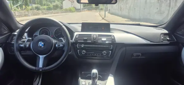 BMW 420 Gran Coupé 2016 - 23750 EUR, 186000 km - AUTO.MOTO.pt - 186000km - foto 8 de 37
