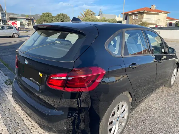 BMW 225xe Active Tourer Advantage 2019 Híbrido Plug-In