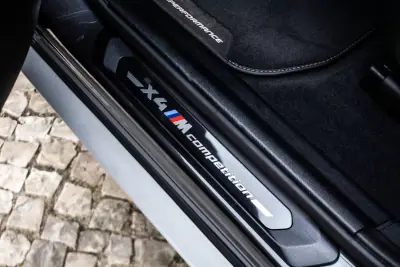 BMW X4 M 2023 - 94500 EUR, 59131 km - 59131km - foto 36 de 51
