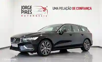 Volvo V60 2021 - 25990 EUR, 82125 km - AUTO.MOTO.pt - 82125km - foto 1 de 51
