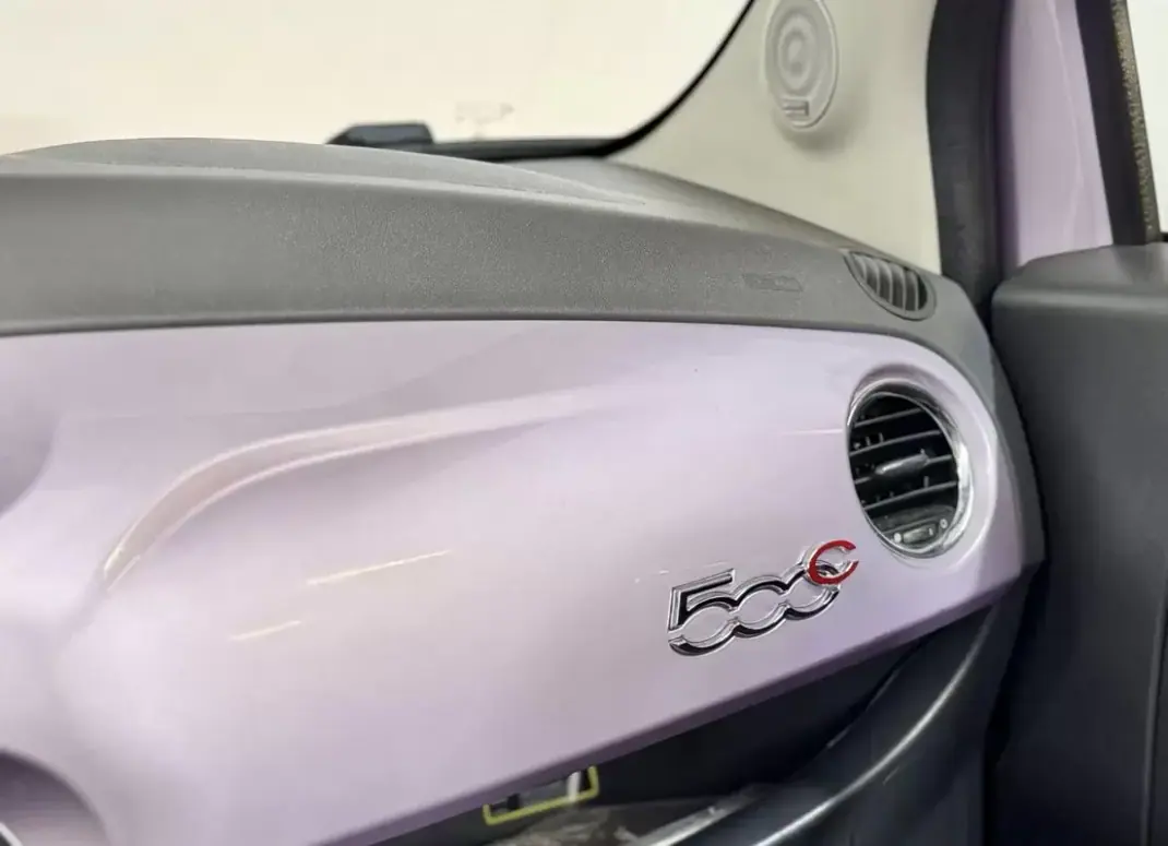 Fiat 500C 2013 - 7950 EUR, 161000 km - 161000km - foto 26 de 40