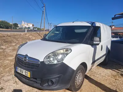 A.m.c. A & D Company 2013 - 5500 EUR, 260000 km - 260000km - foto 4 de 6