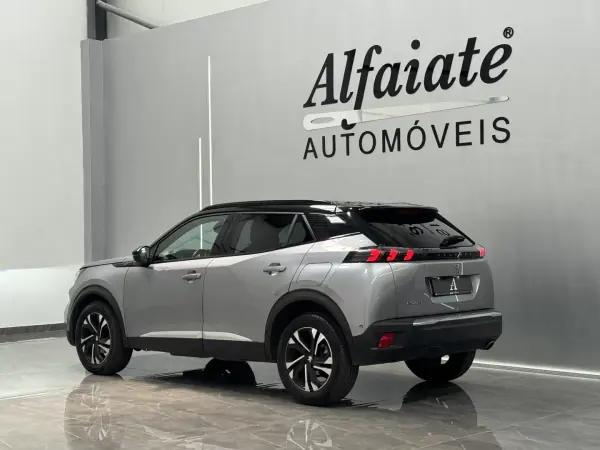 Peugeot 2008 2022 - 18490 EUR, 136952 km - AUTO.MOTO.pt - 136952km - foto 2 de 25