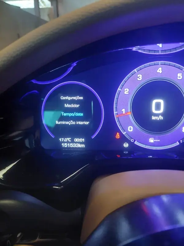 Porsche Panamera 2013 - 39800 EUR, 151533 km - AUTO.MOTO.pt - 151533km - foto 5 de 10