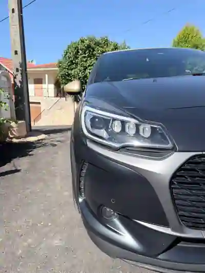 DS DS3 2018 - 16800 EUR, 130000 km - AUTO.MOTO.pt - 130000km - foto 2 de 15