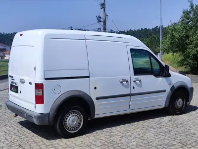 Ford Transit 2008 - 4500 EUR, 265444 km - AUTO.MOTO.pt - 265444km - foto 7 de 18