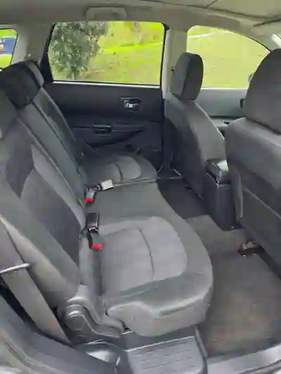 Nissan Qashqai +2 2012 - 7500 EUR, 227000 km - 227000km - foto 12 de 12