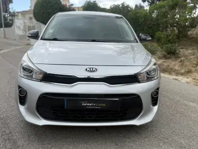 Kia Rio 2017 - 11999 EUR, 90000 km - AUTO.MOTO.pt - 90000km - foto 2 de 10