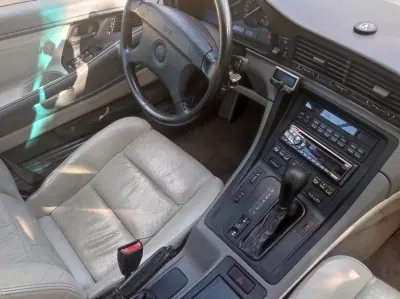 BMW 850 1991 - 45000 EUR, 155000 km - AUTO.MOTO.pt - 155000km - foto 12 de 14