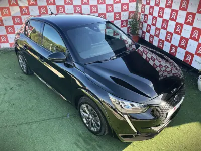 Peugeot e-208 2022 — foto 6 de 23