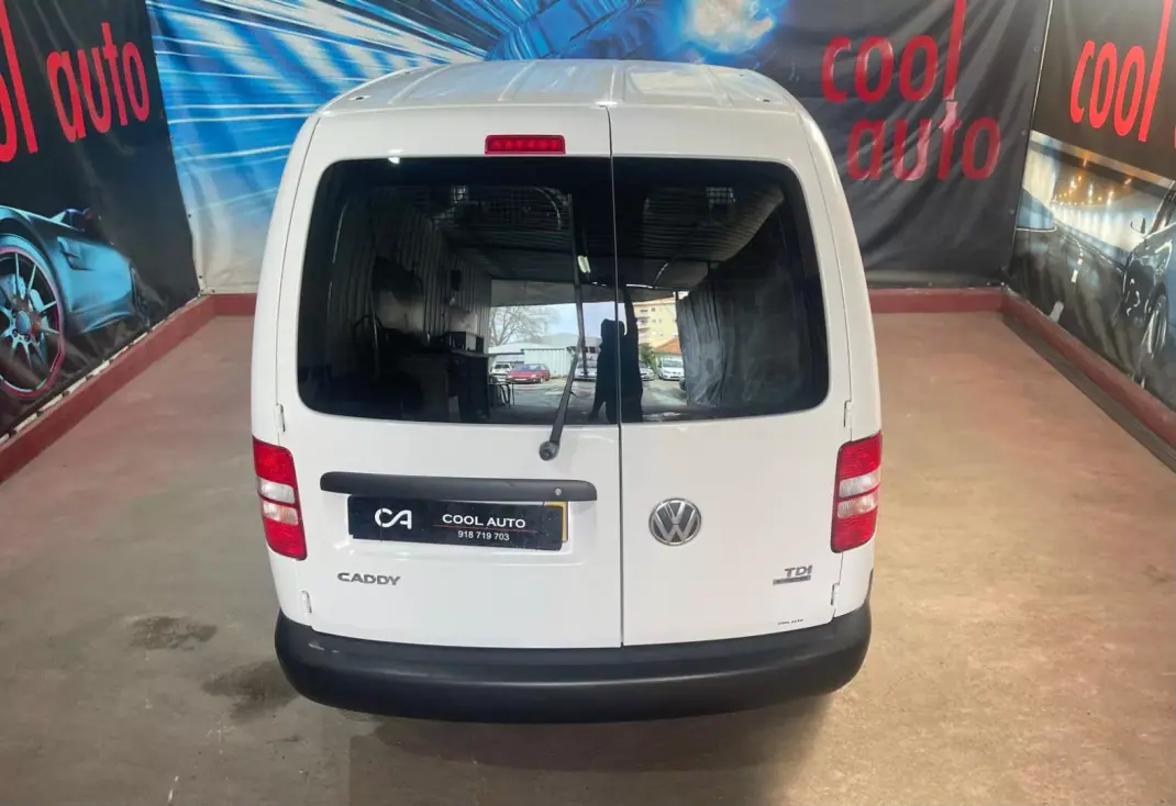 VW CADDY 1.9 SDI 2017 - 11500 EUR, 76000 km - AUTO.MOTO.pt - 76000km - foto 10 de 26