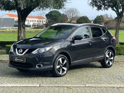 Nissan Qashqai 2017 - 13700 EUR, 243000 km - AUTO.MOTO.pt - 243000km - foto 10 de 28