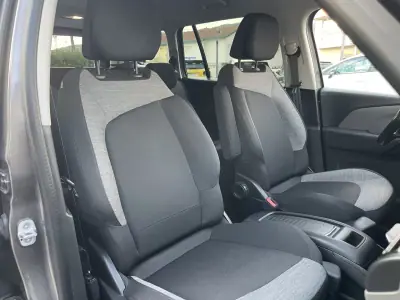 Citroën C4 Grand Picasso 2017 - 13995 EUR, 113714 km - AUTO.MOTO.pt - 113714km - foto 14 de 47