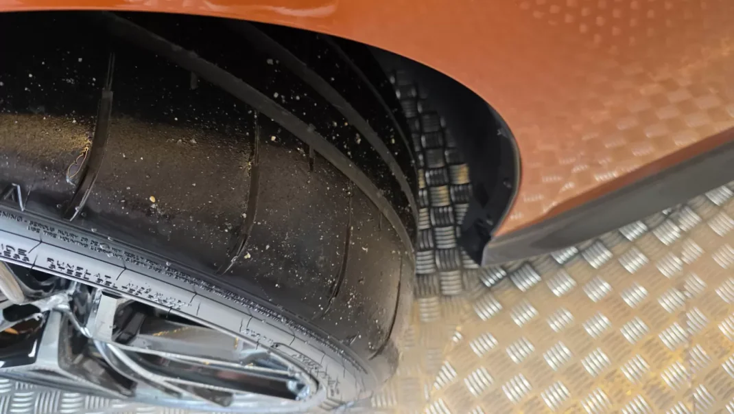 Nissan GT-R 2017 - 145000 EUR, 54312 km - AUTO.MOTO.pt - 54312km - foto 32 de 57