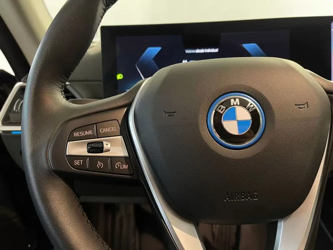 BMW i4 2024 - 43750 EUR, 5000 km - AUTO.MOTO.pt - 5000km - foto 30 de 50