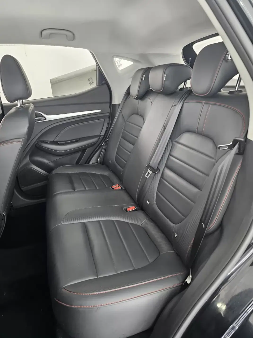 MG ZS 2025 - 23500 EUR, 20197 km - AUTO.MOTO.pt - 20197km - foto 34 de 41