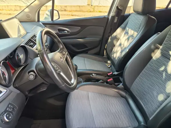 Opel Mokka X 2015 - 9990 EUR, 113500 km - AUTO.MOTO.pt - 113500km - foto 12 de 22