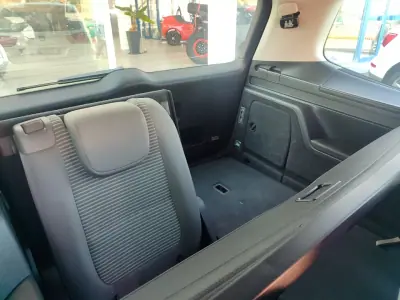 SEAT Alhambra 2012 - 10490 EUR, 340000 km - AUTO.MOTO.pt - 340000km - foto 14 de 26