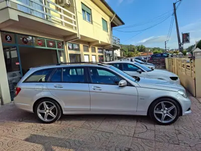 Mercedes-Benz C 200 2011 - 11500 EUR, 221260 km - AUTO.MOTO.pt - 221260km - foto 6 de 32