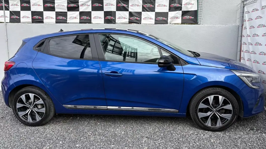 Renault Clio 2023 - 14400 EUR, 81441 km - AUTO.MOTO.pt - 81441km - foto 7 de 12