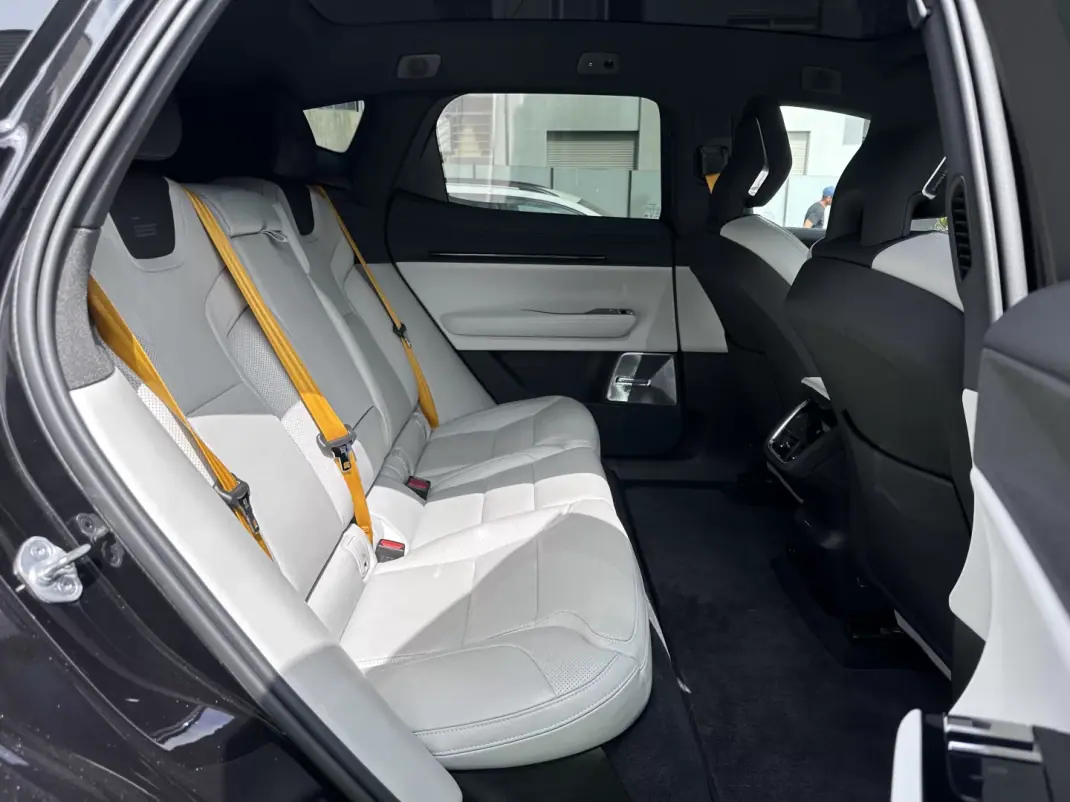 Polestar 3 2024 - 69900 EUR, 33000 km - AUTO.MOTO.pt - 33000km - foto 68 de 72