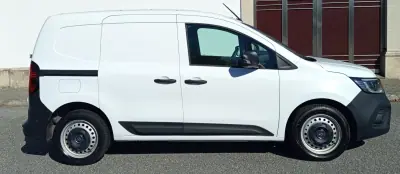Renault Kangoo E-Tech 2022 — foto 4 de 18