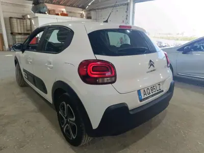 Citroën C3 2022 - 15450 EUR, 73566 km - AUTO.MOTO.pt - 73566km - foto 2 de 4