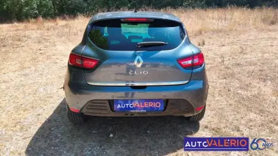 Renault Clio 2018 - 10950 EUR, 144210 km - 144210km - foto 4 de 16