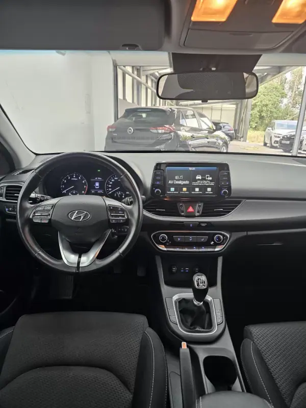 Hyundai i30 2019 - 14900 EUR, 43264 km - AUTO.MOTO.pt - 43264km - foto 32 de 33