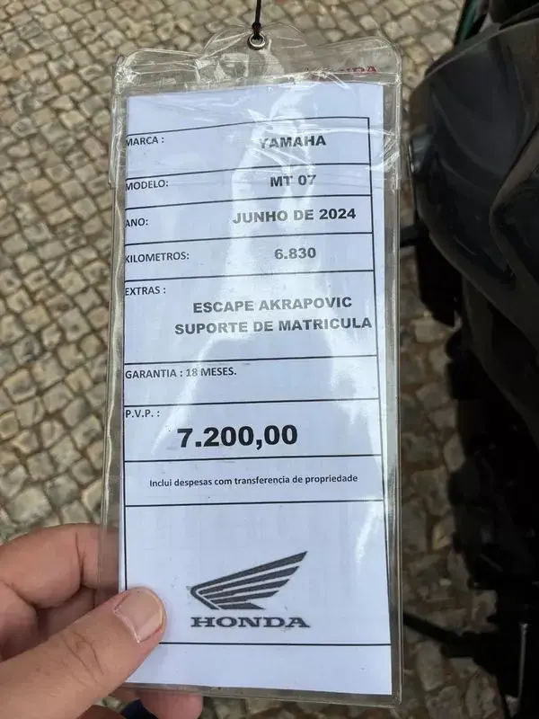 Yamaha Bolt 2024 - 7200 EUR, 6829 km - AUTO.MOTO.pt - 6829km - foto 9 de 17