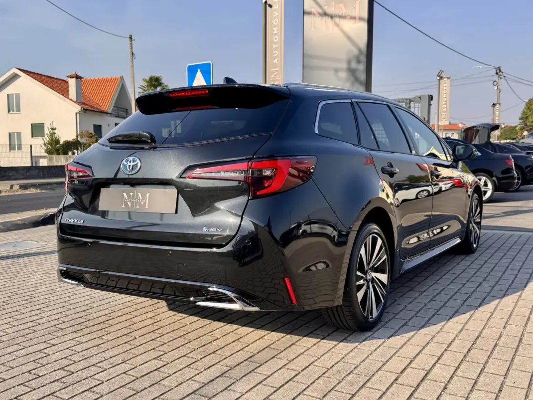 Toyota Corolla Touring Sports 2025 - 34990 EUR, 11000 km - 11000km - foto 6 de 20