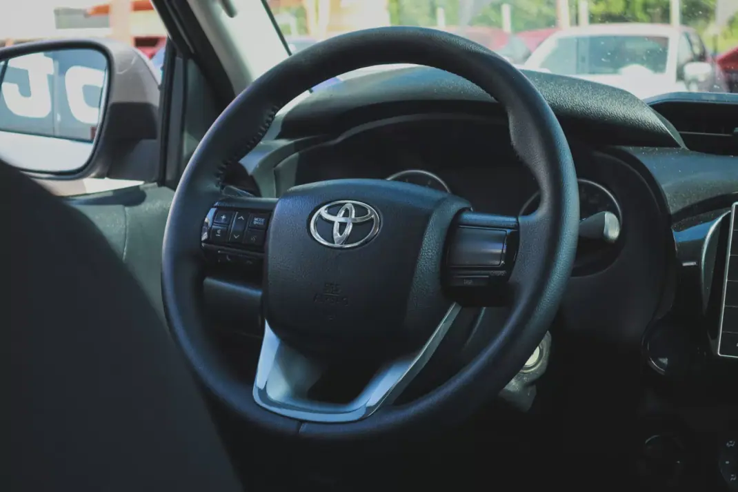 Toyota 2020 - 34880 EUR, 40250 km - AUTO.MOTO.pt - 40250km - foto 8 de 16