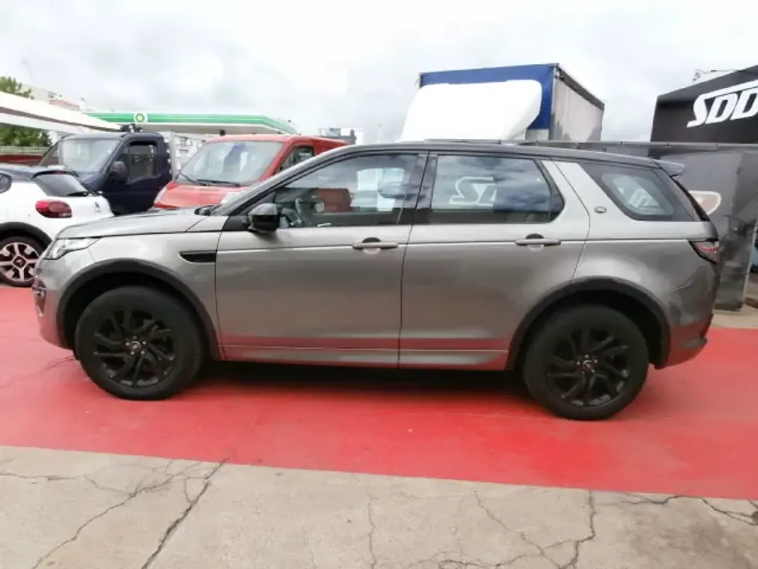 Land Rover Discovery Sport 2017 - 22500 EUR, 165585 km - 165585km - foto 9 de 37